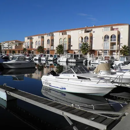 Avec Vue Mer, 30m De La Plage, Parking. Wi-fi Et Linge En Option. - Fr-1-338-542